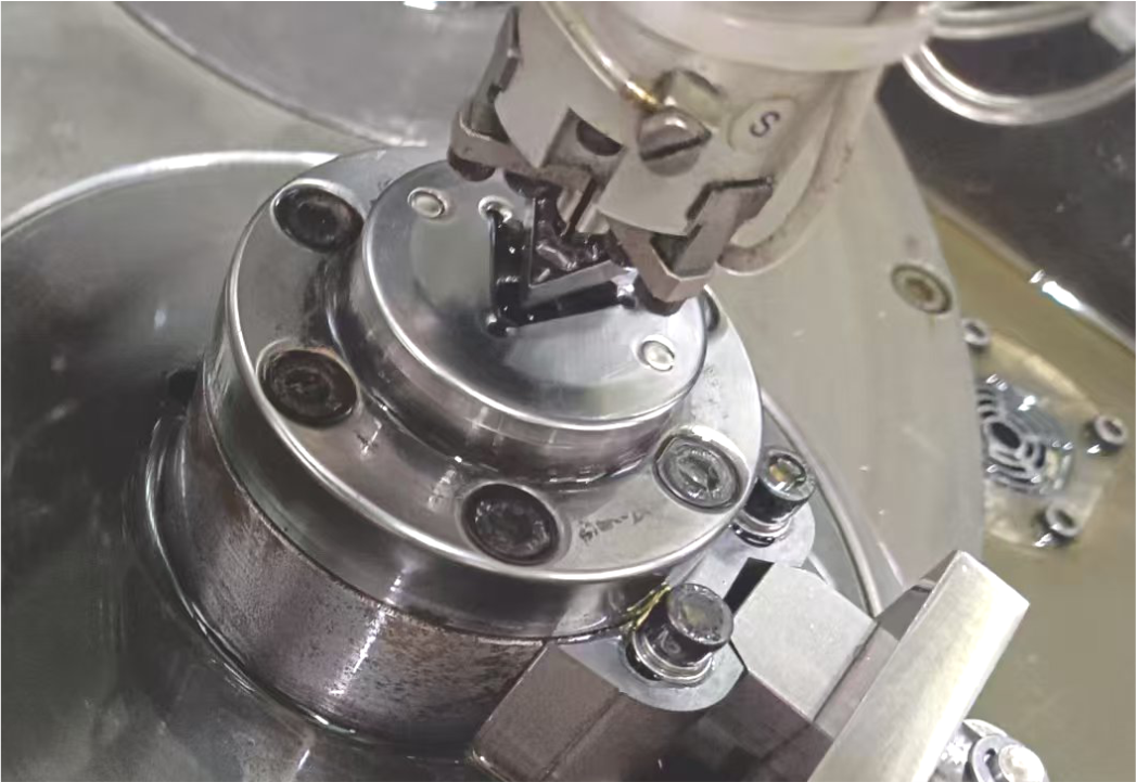 全自动刀具毛刷钝化机